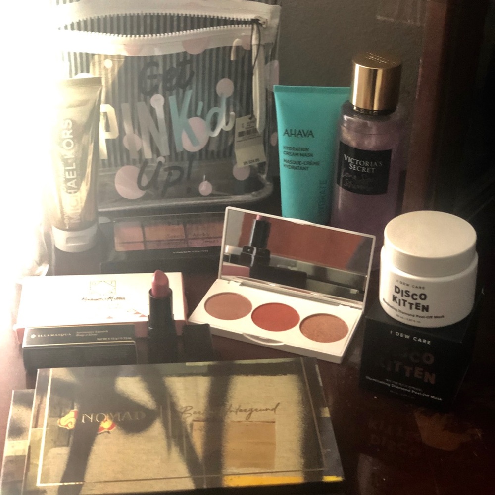 BEAUTY BUNDLE!!